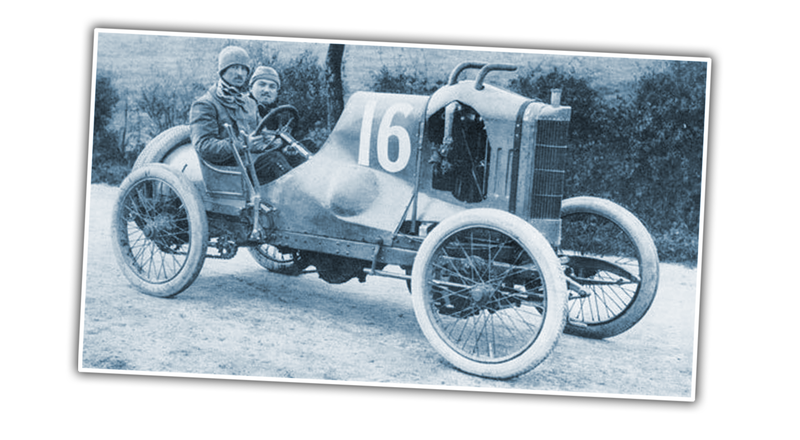 Illustration for article titled These Old Lion-Peugeot Grand Prix Cars are a Great Example of How Rules Can Breed Madness